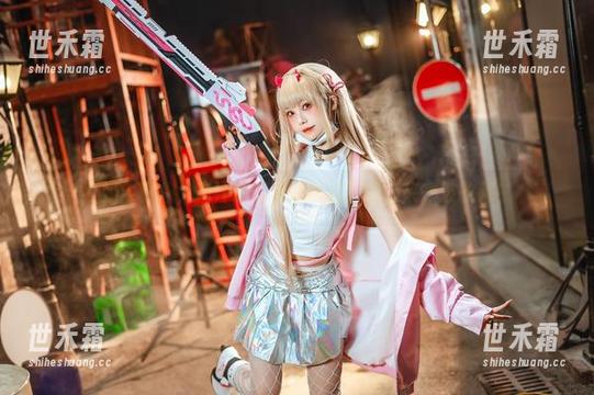 小奶牛女仆，蜜汁猫裘最新作品下载，来一波收藏！