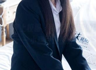 袜啵啵 – 穿上校服，可爱到掉渣的真实写照——小甜豆原图分享！