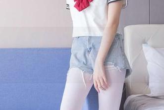 袜啵啵 – 小甜豆的和服分享，酝酿着小心思，令人耐人寻味。