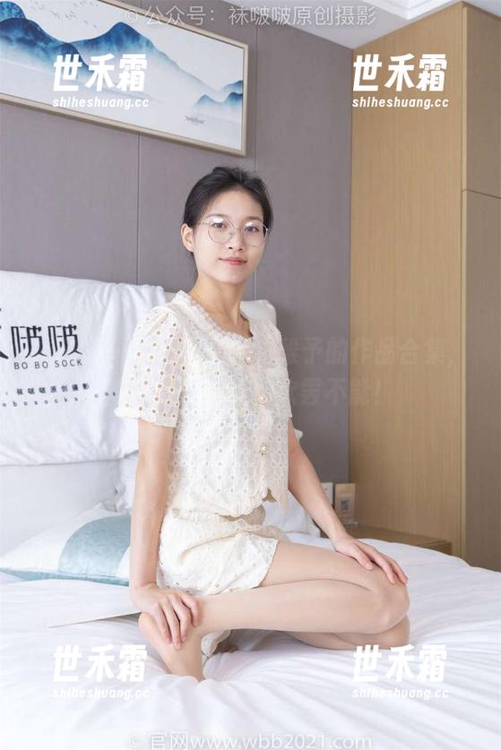 袜啵啵-稚予 袜啵啵 - 以肉丝作媒,稚予的作品合集,脚尖微加固让你欲罢不能!