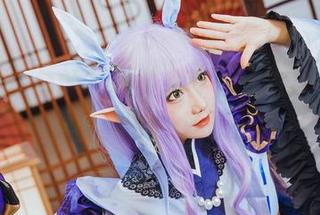 许多鱼鱼鱼的写真集最新作:在明日方舟的初雪中画个圈圈。