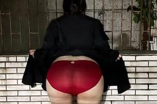 微密圈 – 这波迷人的五姨太的肉丝图片值得下载，谁能抗拒？