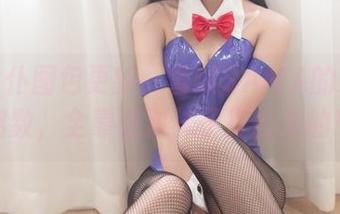 白丝女仆图包更新：雪琪SAMA的家务新招数，全靠这对袜子撑起来的！