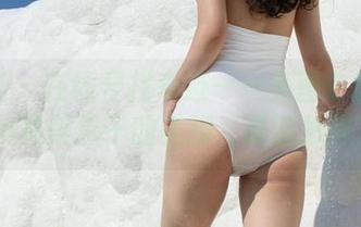 魅妍社 – 在线寻找奇迹——美图中的Mieko林美惠子的美脚，谁能抵挡？