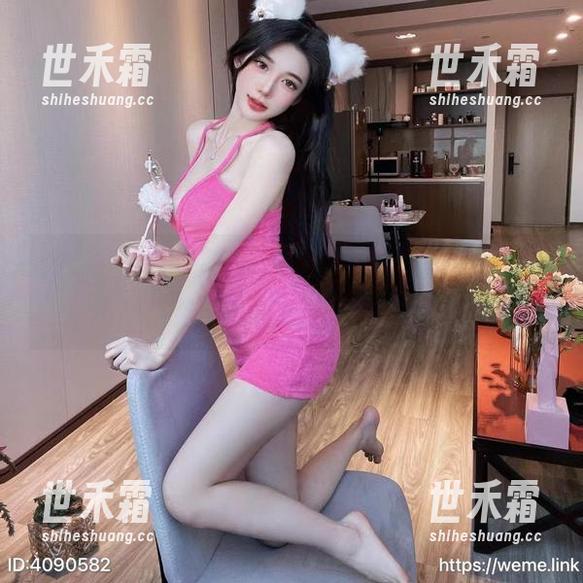 微密圈 - 定制写真现场，黎允熙baby的长腿修女，时光在此止步。